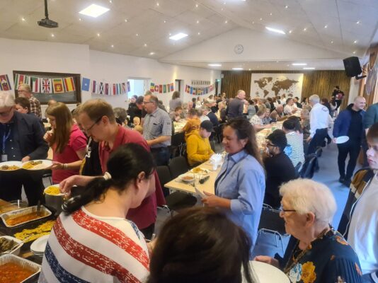 160 personer deltog i Foodparty i Betania